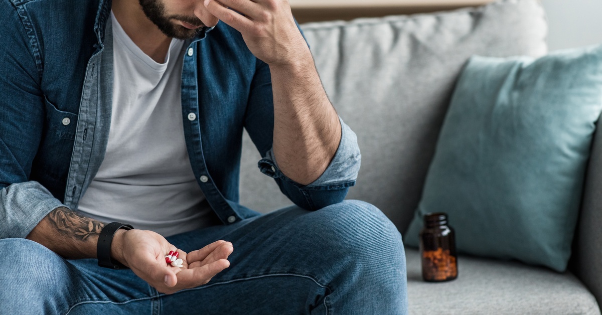 The Difference Between Drug Addiction and Dependence